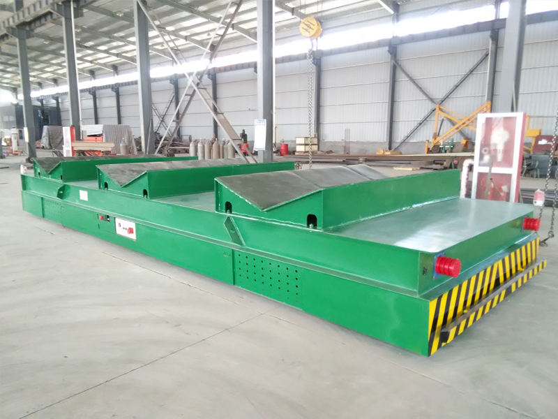 Trackless transfer cart