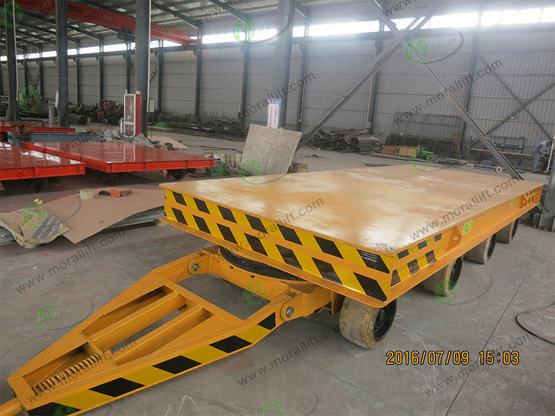 Towed transfer cart