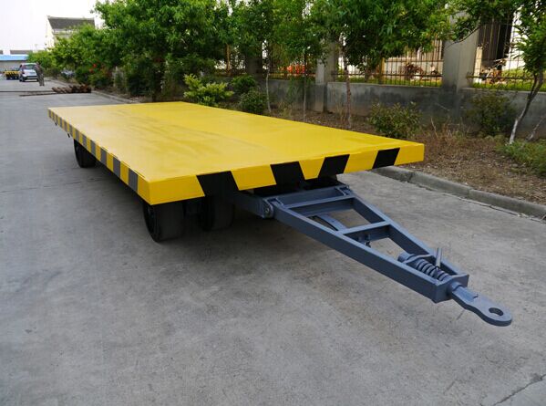 Towed transfer cart