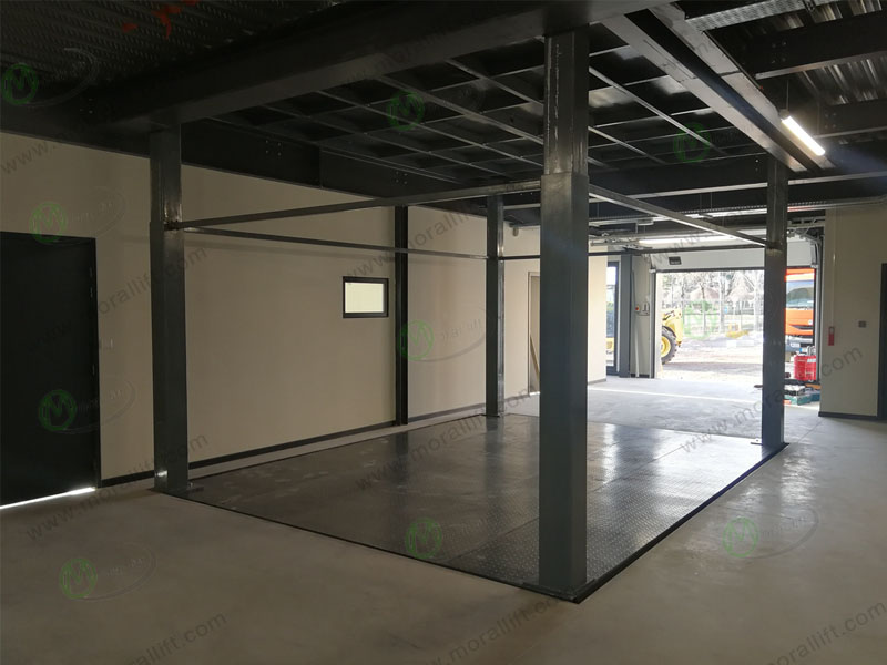 Double deck car lift