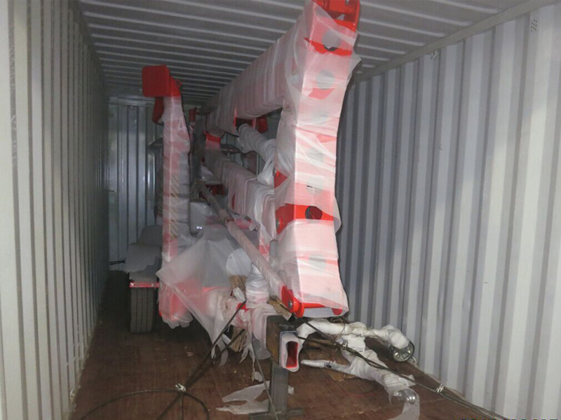 Trailer boom lift